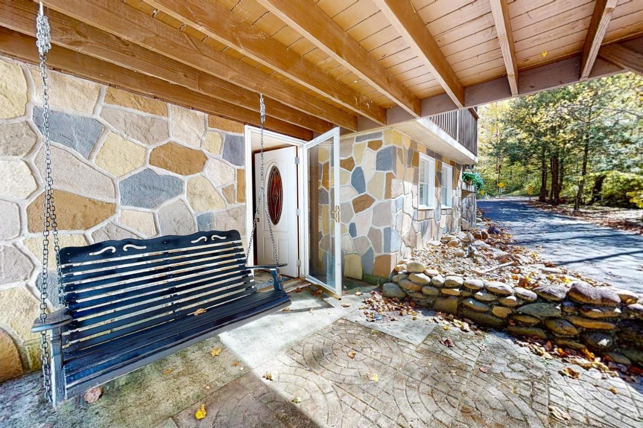 Mountain Memories Villa Гетлинбург Екстериор снимка